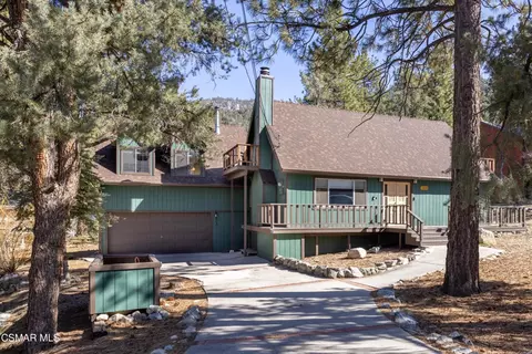 1804 Freeman Dr, Pine Mountain Club, CA 93222