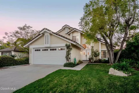 443 White Swan Ct, Simi Valley, CA 93065