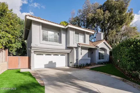 754 Bellagio Ct, Oak Park, CA 91377