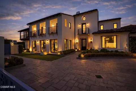 2691 Country Ridge Rd, Calabasas, CA 91302