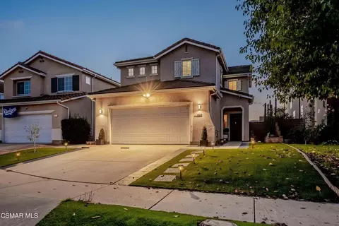 969 Roldan Ave, Simi Valley, CA 93065