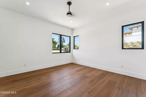 Bedroom - 275 Crestview Ave, Camarillo, CA 93010 photo 3 of 13