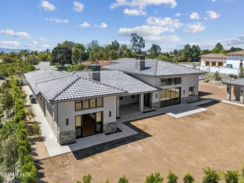 Exterior - 275 Crestview Ave, Camarillo, CA 93010 photo 9 of 9