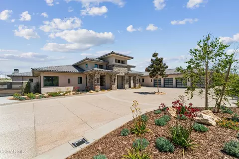 Exterior - 275 Crestview Ave, Camarillo, CA 93010 photo 3 of 9
