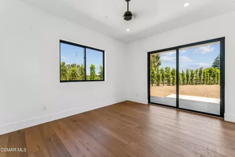 Bedroom - 275 Crestview Ave, Camarillo, CA 93010 photo 9 of 13