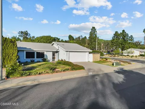 28949 Valley Heights Dr, Agoura Hills, CA 91301