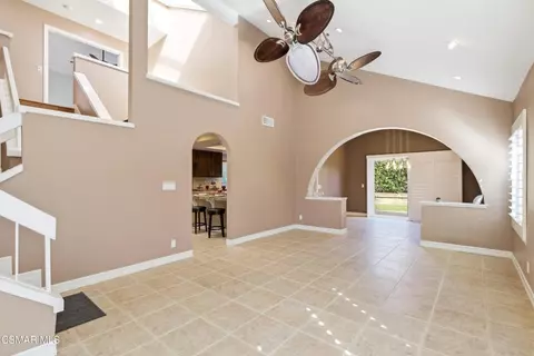 2058 Coleman Ct, Simi Valley, CA 93063 photo 15