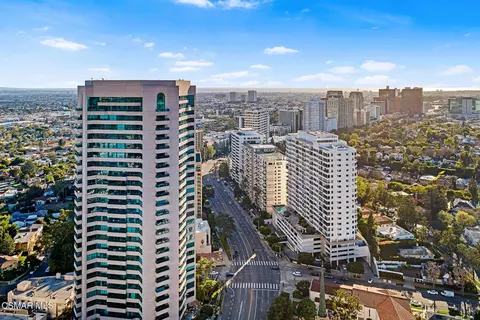10490 Wilshire Blvd #2504, Los Angeles, CA 90024