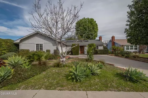 7840 Vicky Ave, West Hills, CA 91304