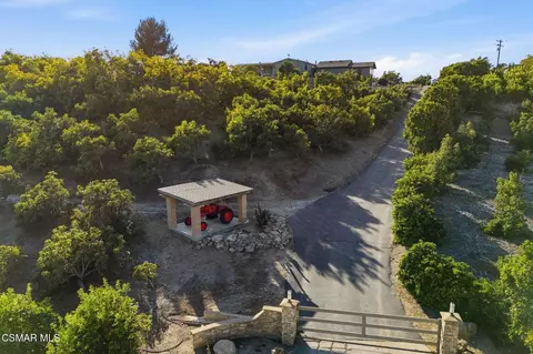 6555 Martinique Dr, Moorpark, CA 93021