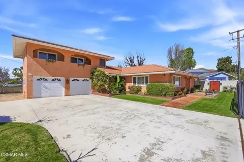 3279 Avenida Simi, Simi Valley, CA 93063