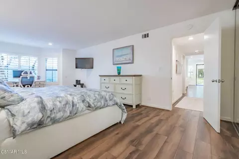 Bedroom - 4481 Antigua Way, Oxnard, CA 93035 photo 3 of 8