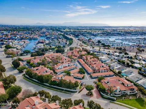 View/Area - 4481 Antigua Way, Oxnard, CA 93035 photo 6 of 12