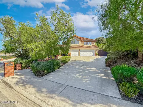 628 Silverwheel Pl, Newbury Park, CA 91320