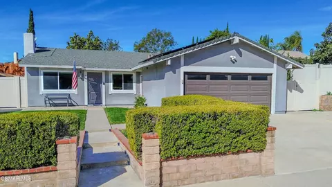 6579 Harvard St, Moorpark, CA 93021