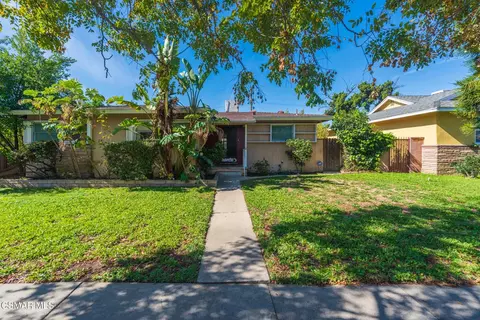 9299 Dorrington Pl, Arleta, CA 91331