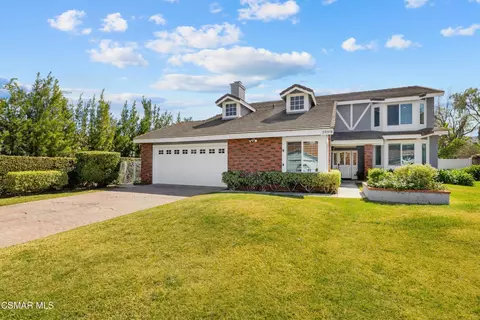 29918 Oakvista Ct, Agoura Hills, CA 91301