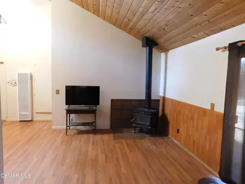 Living - 618 Forest Ave, Templeton, CA 93465 photo 1 of 1