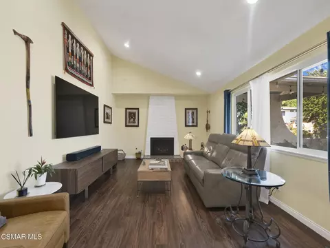 5696 Meadow Vista Way, Agoura Hills, CA 91301