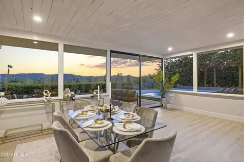 23310 Aetna St, Woodland Hills, CA 91367
