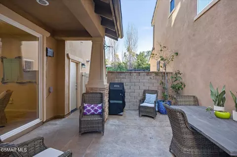 Exterior - 178 Stage Trail Rd, Camarillo, CA 93010 photo 4 of 6