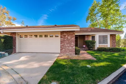 401 Falconrock Ln, Oak Park, CA 91377