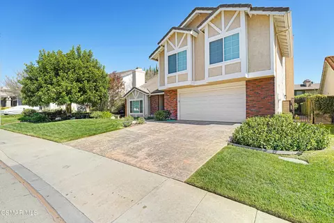 6214 Watertree Ct, Agoura Hills, CA 91301