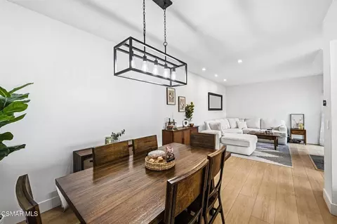 513 Water Oak Ln #B, Oak Park, CA 91377