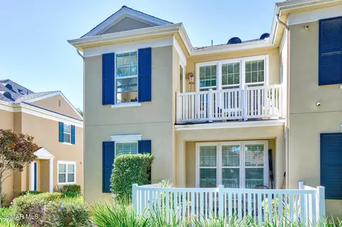 872 Fitzgerald Ave, Ventura, CA 93003