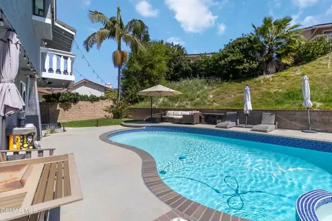 Exterior - 3618 Raincloud Ct, Thousand Oaks, CA 91362 photo 3 of 7