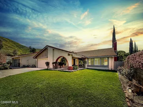 28908 Hollowbrook Ave, Agoura Hills, CA 91301
