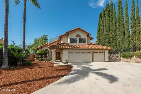 2280 Meadowside Dr, Thousand Oaks, CA 91362