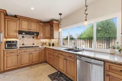 Kitchen - 1837 Marcella St, Simi Valley, CA 93065 photo 3 of 8