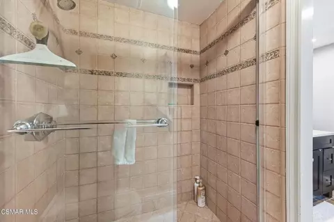 Bath - 1837 Marcella St, Simi Valley, CA 93065 photo 9 of 9