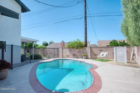Exterior - 1837 Marcella St, Simi Valley, CA 93065 photo 9 of 11