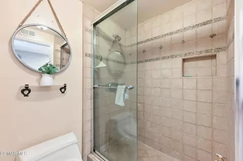 Bath - 1837 Marcella St, Simi Valley, CA 93065 photo 8 of 9