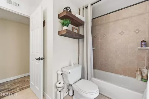 Bath - 1837 Marcella St, Simi Valley, CA 93065 photo 5 of 9