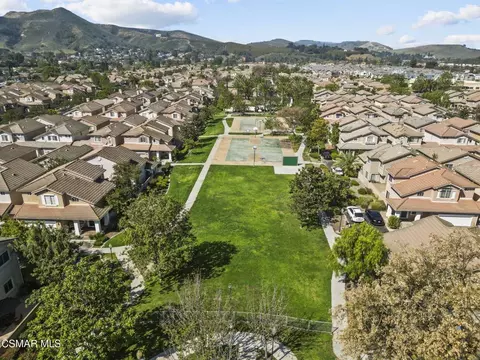 View/Area - 1838 Amberleaf Ln, Simi Valley, CA 93065 photo 2 of 4