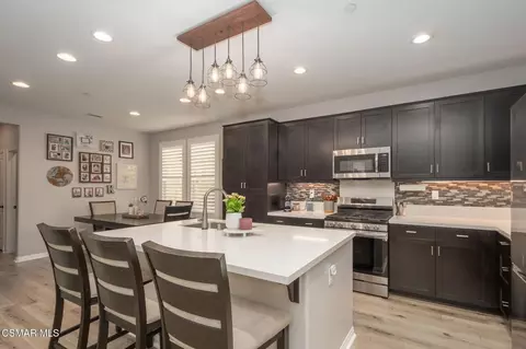 179 Stonegate Rd, Camarillo, CA 93010