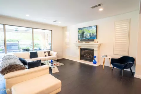 Living - 3748 Gazebo Ln, Camarillo, CA 93012 photo 1 of 1
