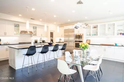 Kitchen - 3748 Gazebo Ln, Camarillo, CA 93012 photo 1 of 2