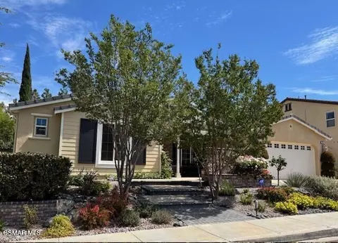 3352 Whispering Glen Ct, Simi Valley, CA 93065