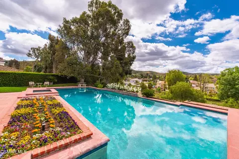 Exterior - 206 Rangely Ct, Simi Valley, CA 93065 photo 1 of 13