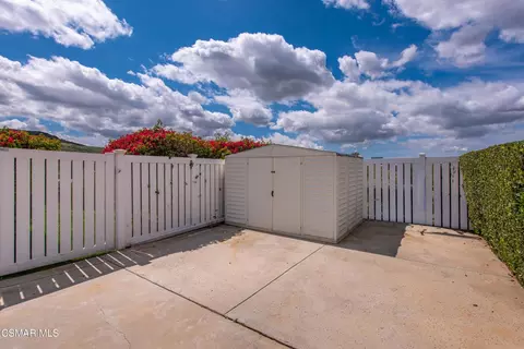 Exterior - 206 Rangely Ct, Simi Valley, CA 93065 photo 12 of 13