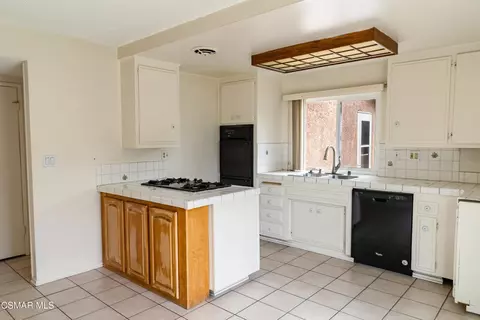 Kitchen - 2031 Socrates Ave, Simi Valley, CA 93065 photo 1 of 2