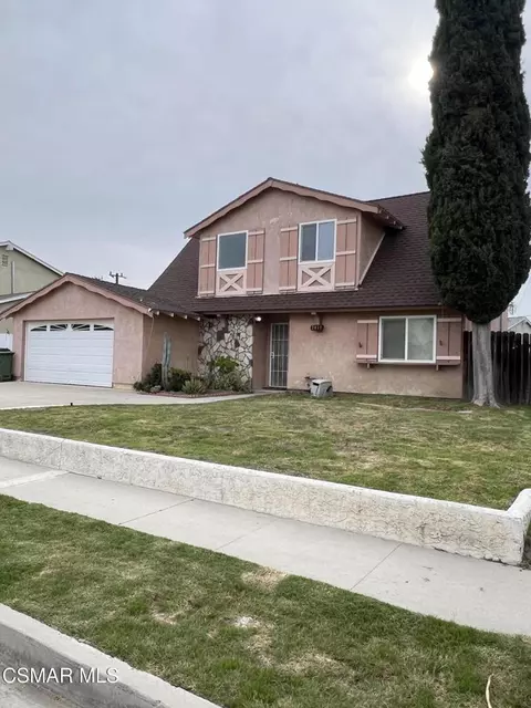 2031 Socrates Ave, Simi Valley, CA 93065