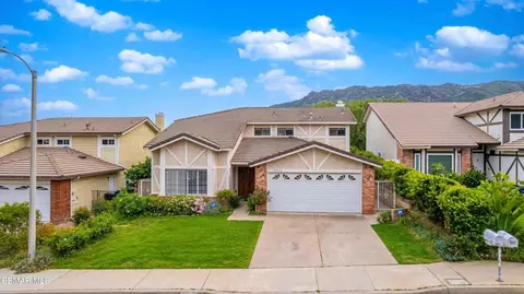 29820 Rainbow Crest Dr, Agoura Hills, CA 91301
