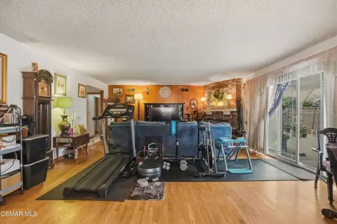 Other - 558 E Hemlock St, Oxnard, CA 93033 photo 3 of 5