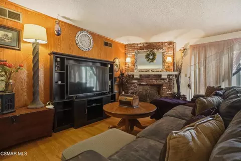 Other - 558 E Hemlock St, Oxnard, CA 93033 photo 2 of 5