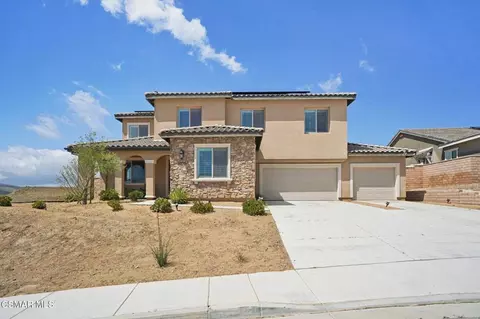 39367 Stirrup Ct, Palmdale, CA 93551